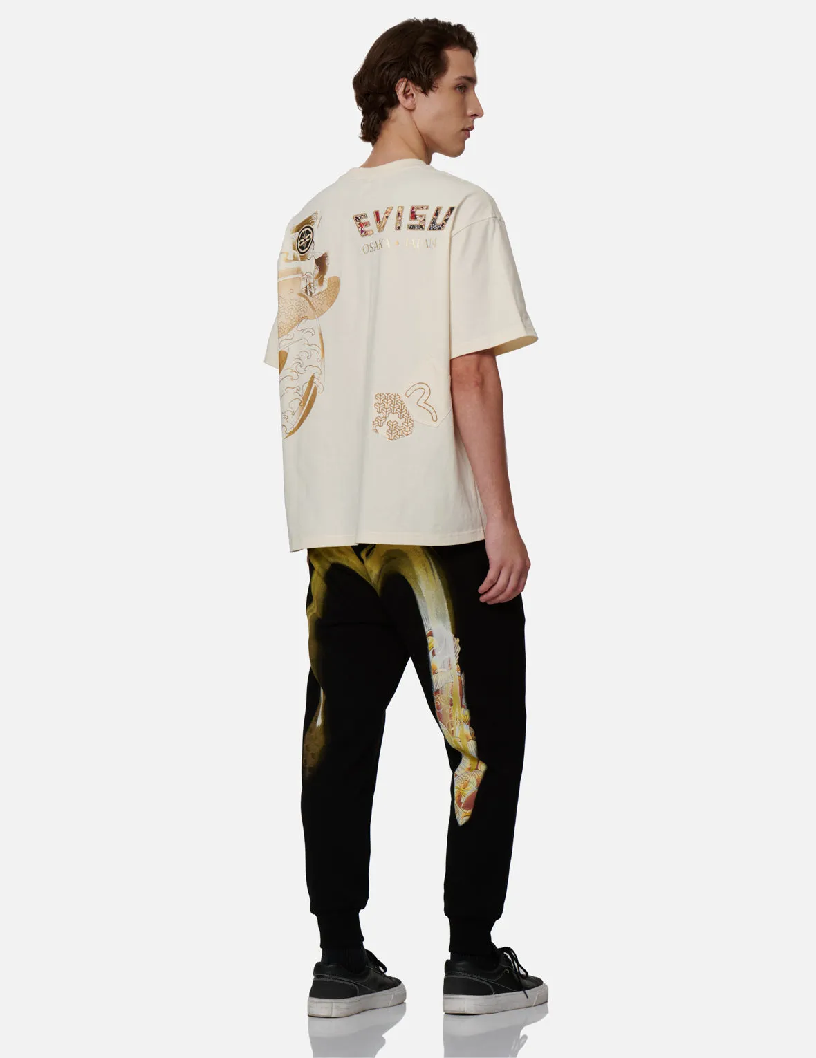 Multi-Pocket Foil-Print T-Shirt