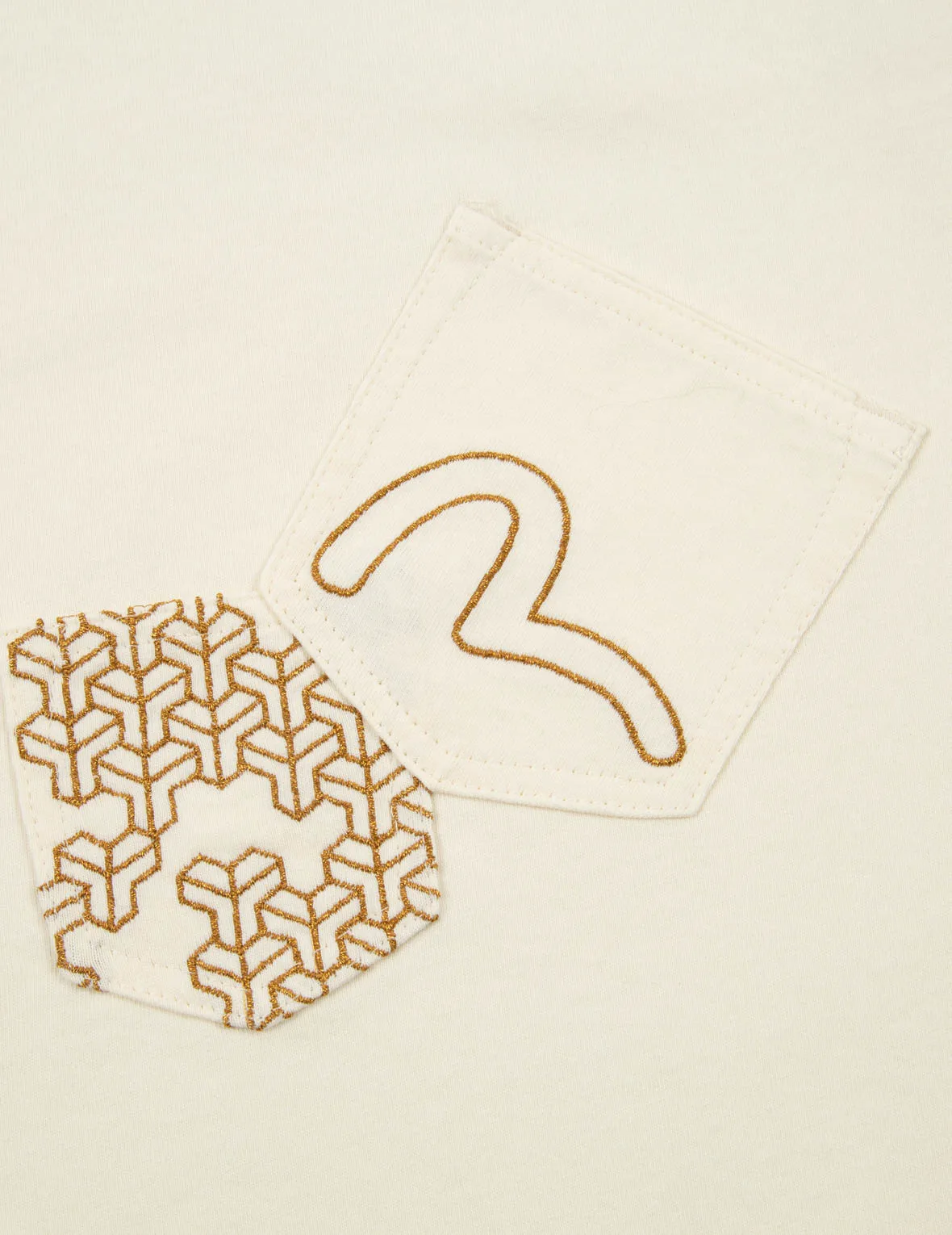 Multi-Pocket Foil-Print T-Shirt