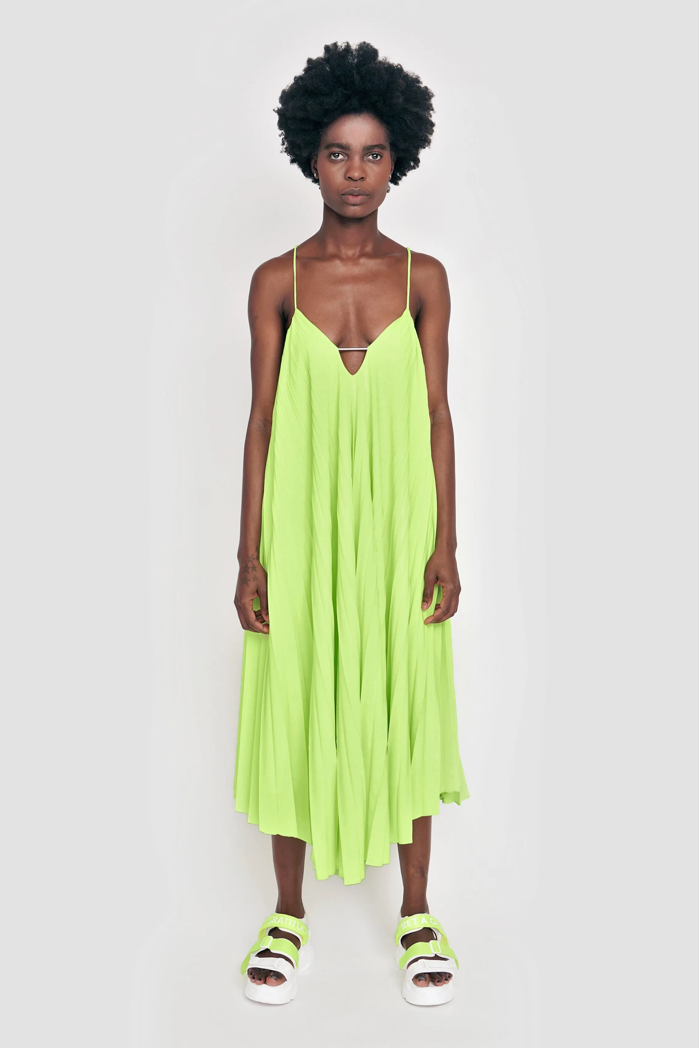OPEN BACK PLEATED MIDI DRESS