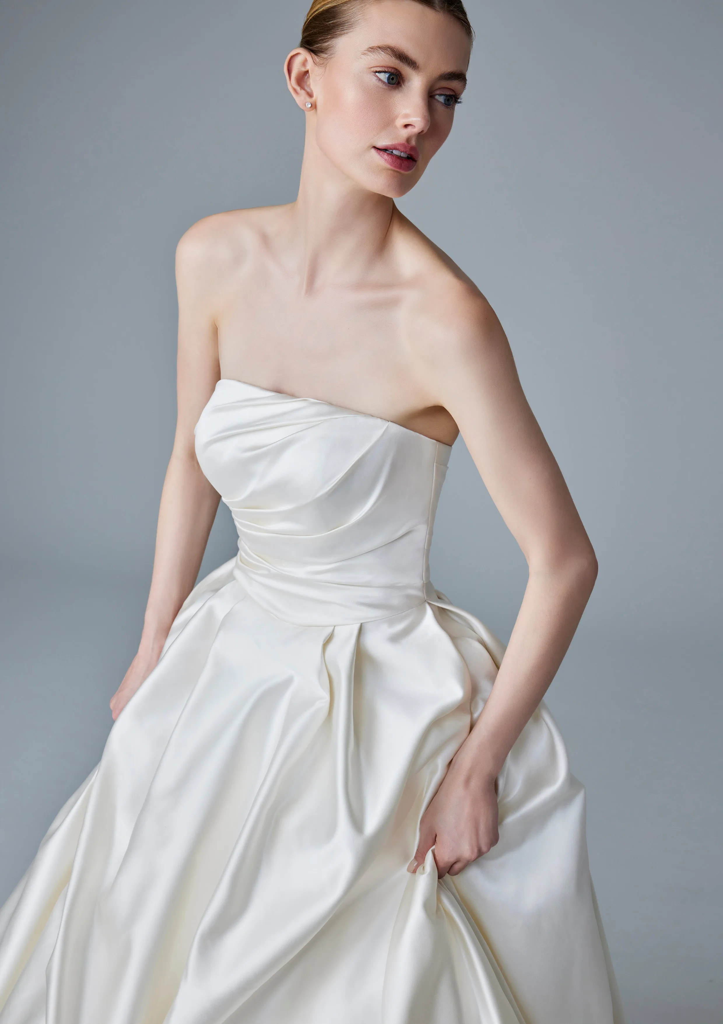 Pronovias: Kristin