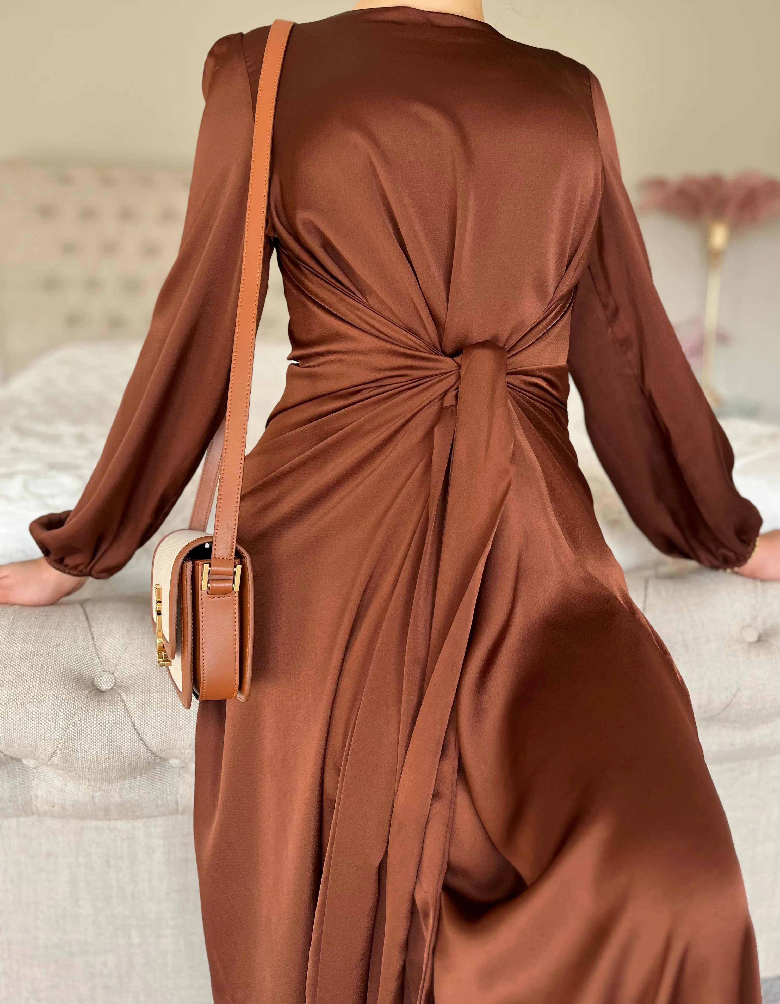 Shahira Satin