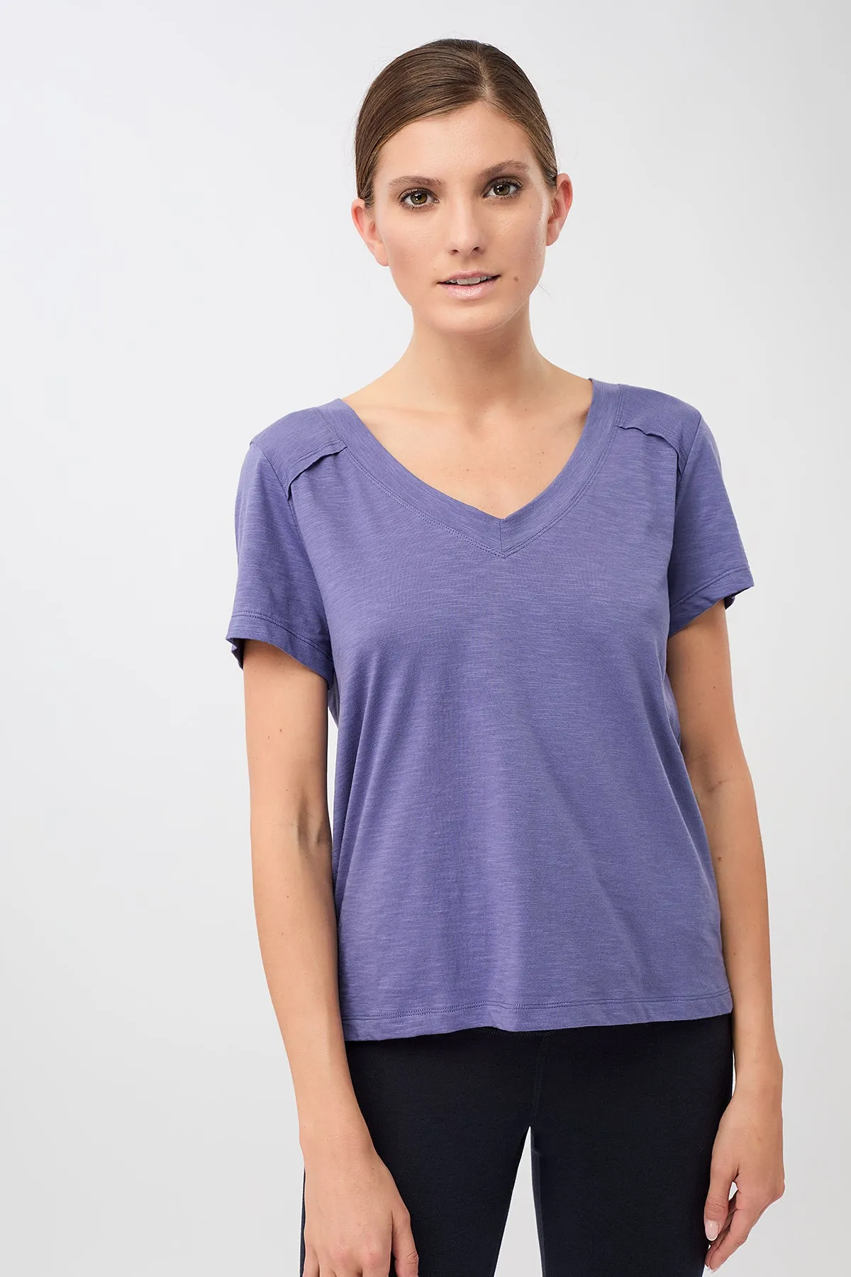 The New V-Neck (Deep Violet), GOTS