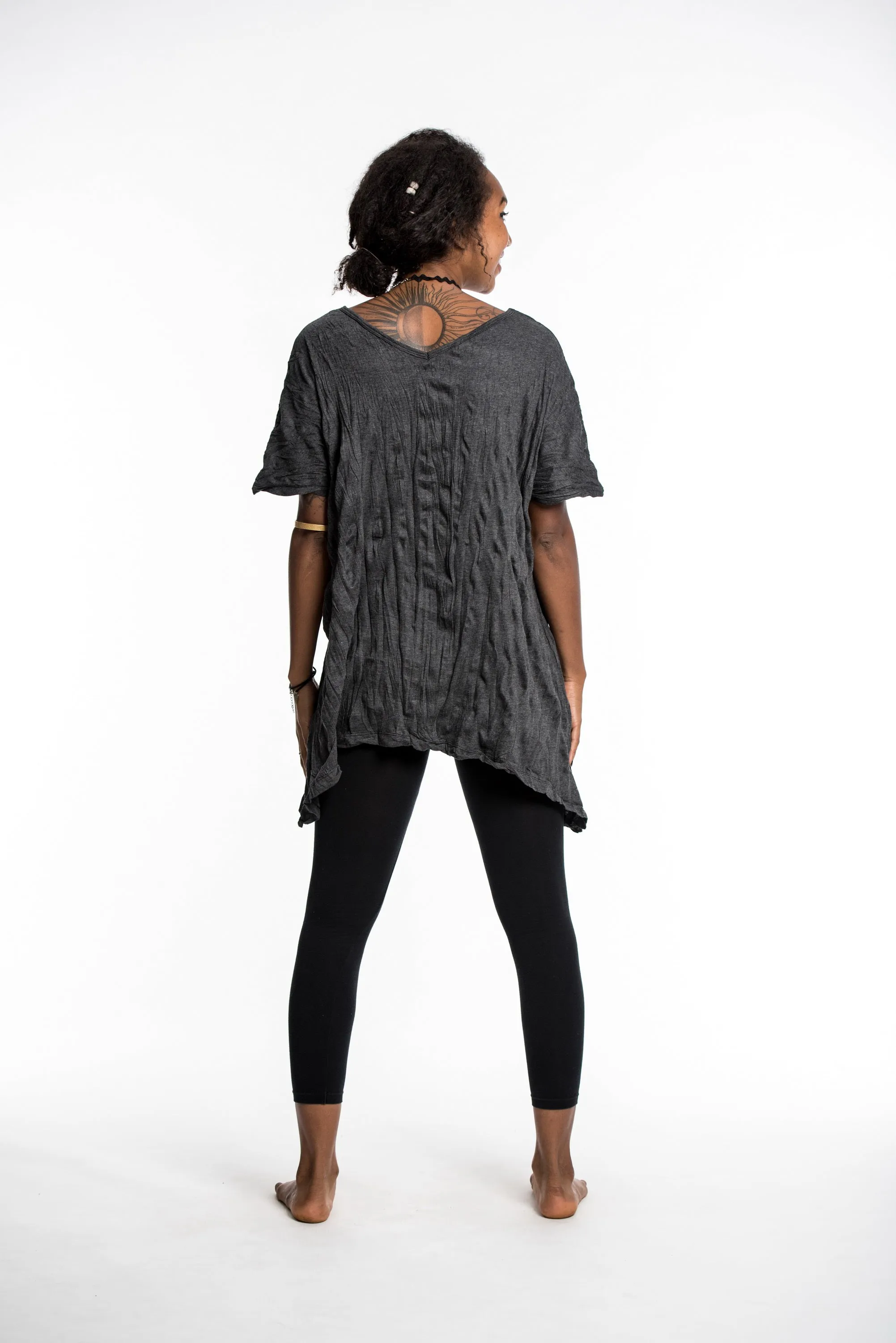 Womens Solid Color Loose V Neck T-Shirt in Black